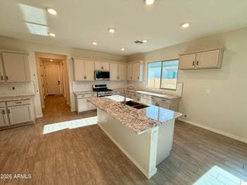 8218 174th Ln, Waddell, AZ 85355