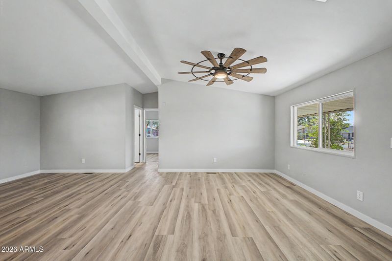 8218 E 6th Ave, Mesa, AZ 85208