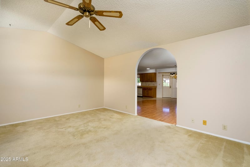 8218 Kilarea Ave, Mesa, AZ 85209