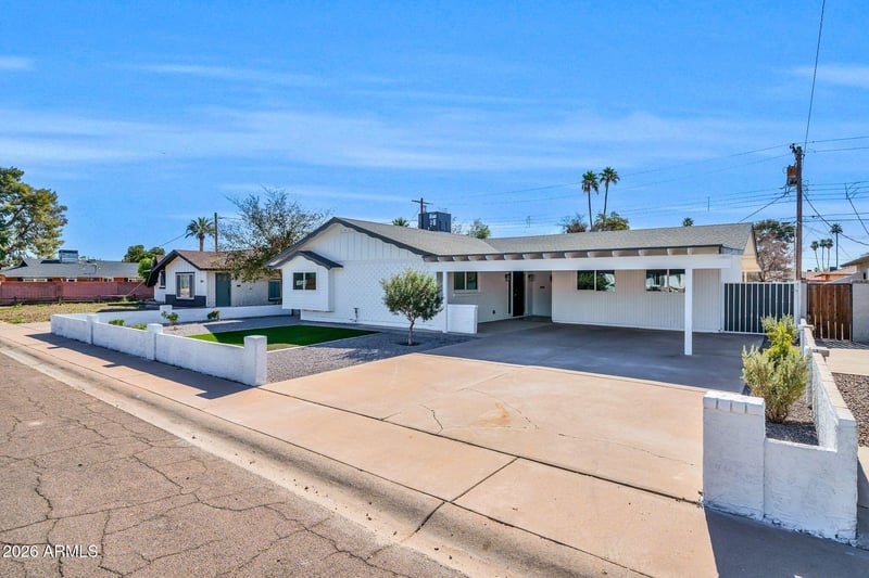 8219 E Whitton Ave, Scottsdale, AZ 85251