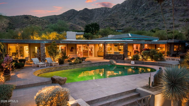 8219 N Charles Dr, Paradise Valley, AZ 85253