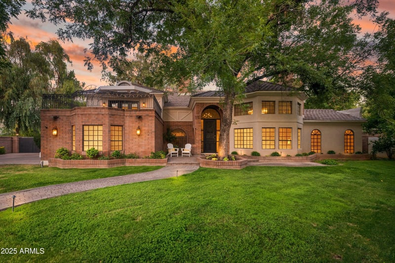 8219 Pecan Grove Cir, Tempe, AZ 85284