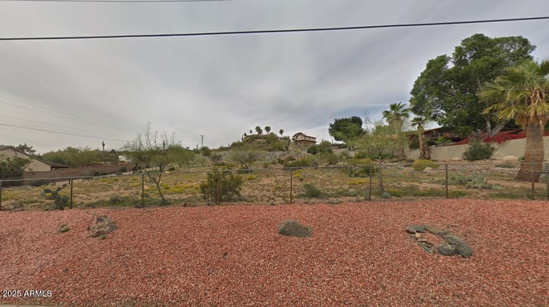 8220 14th St #-, Phoenix, AZ 85020