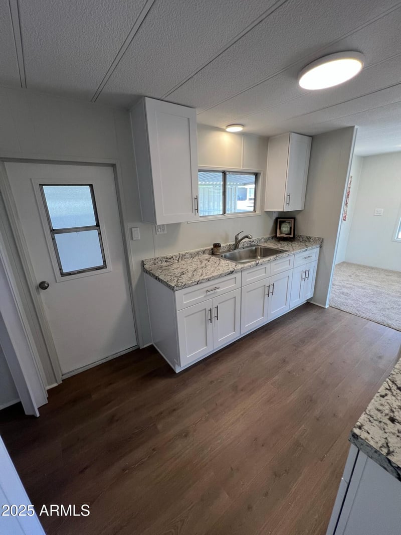 8220 Desert Trl, Mesa, AZ 85208