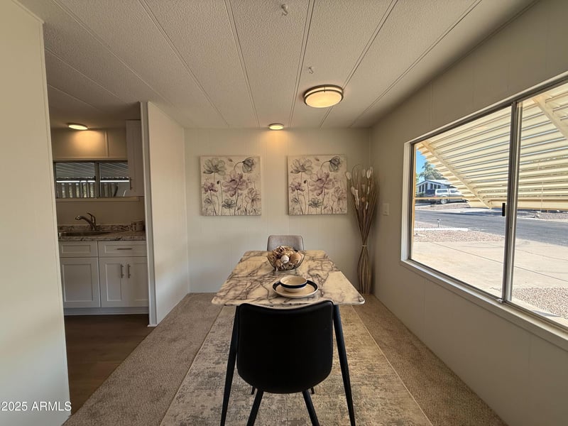 8220 Desert Trl, Mesa, AZ 85208