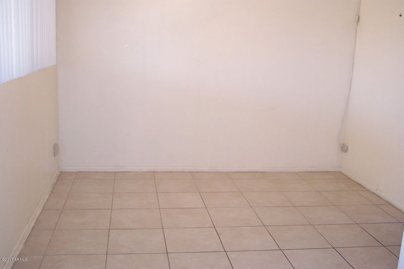 8220 E Garfield St #M10, Scottsdale, AZ 85257