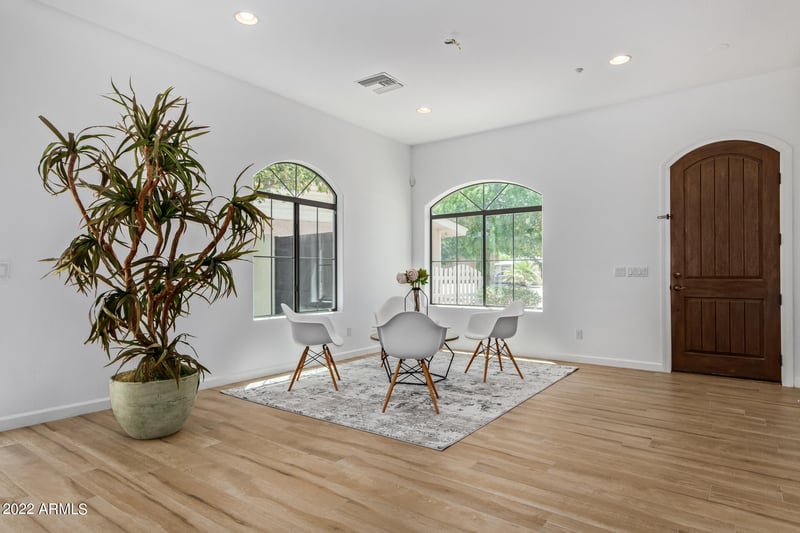 8220 E Sage Dr, Scottsdale, AZ 85250