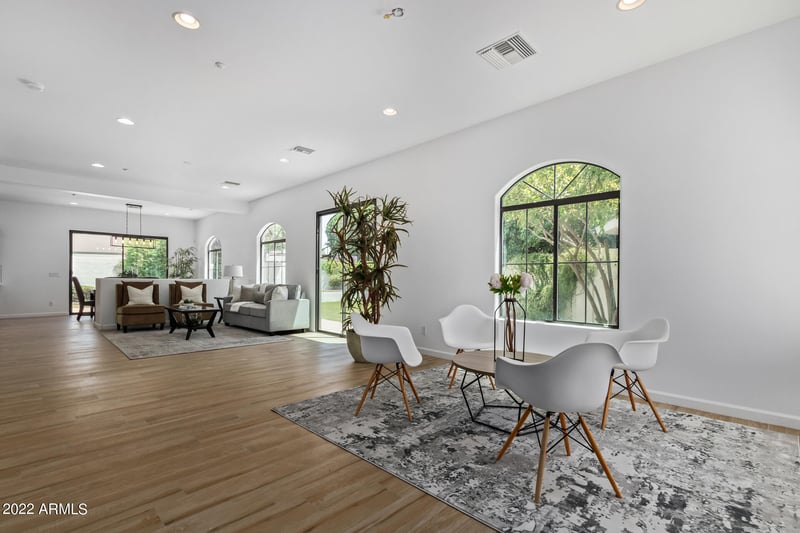 8220 E Sage Dr, Scottsdale, AZ 85250
