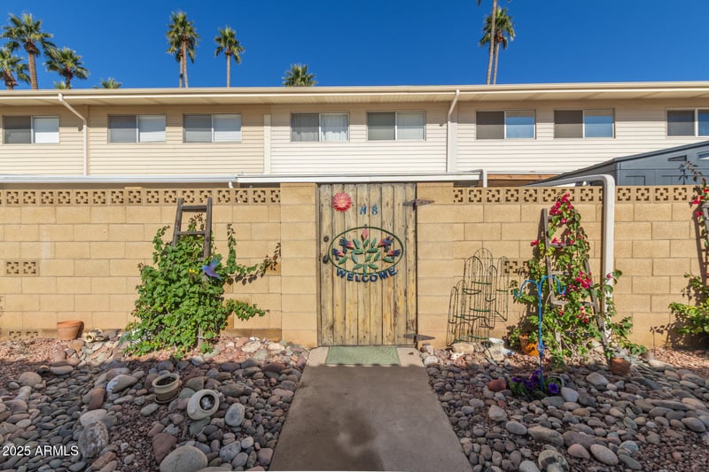 8220 Garfield St #M8, Scottsdale, AZ 85257