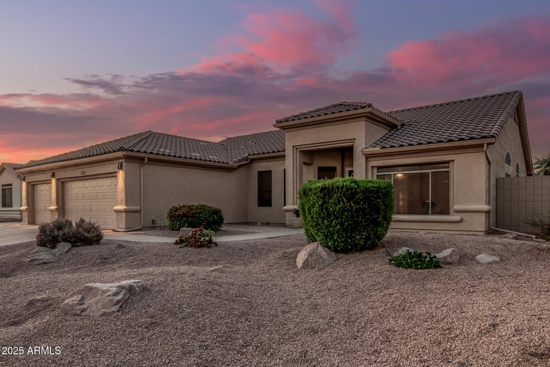 8220 Mariposa Grande Ln, Peoria, AZ 85383