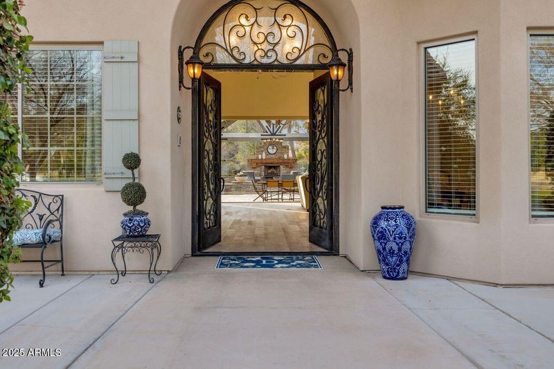 8220 N 15th Ave, Phoenix, AZ 85021