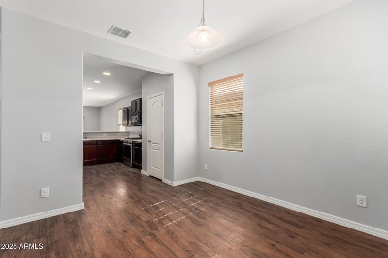 8221 Atlantis Way, Phoenix, AZ 85043
