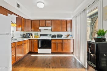 8221 E Garfield St #L09, Scottsdale, AZ 85257
