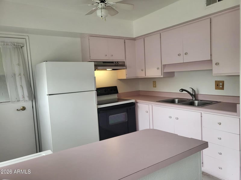8221 Garfield St #L205, Scottsdale, AZ 85257