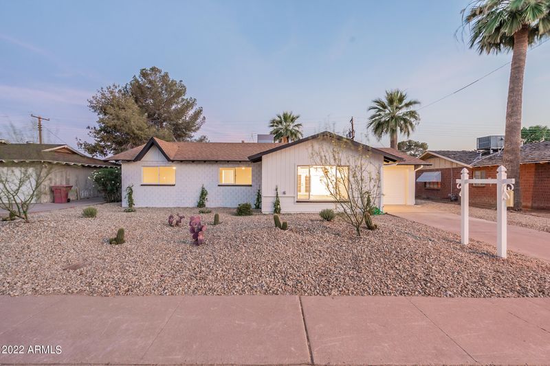 8221 E Heatherbrae Ave, Scottsdale, AZ 85251