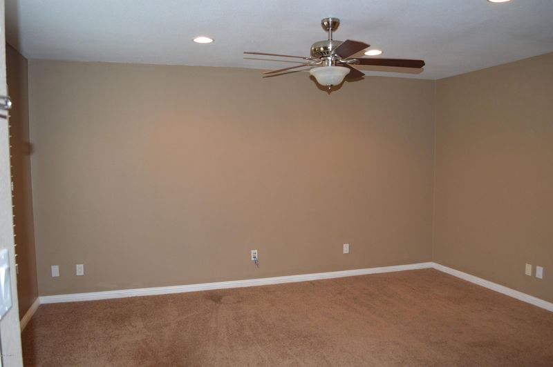 8221 E Mcdonald Dr, Scottsdale, AZ 85250