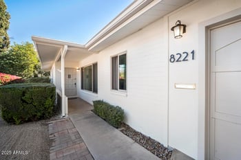 8221 Edgemont Ave, Scottsdale, AZ 85257