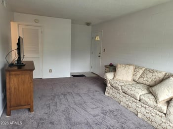 8221 Garfield St #L205, Scottsdale, AZ 85257