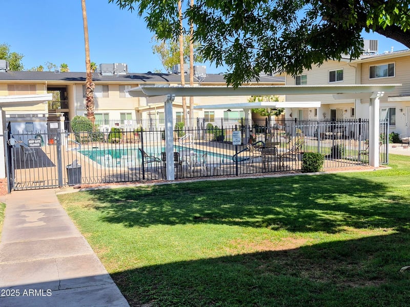 8221 Garfield St #L214, Scottsdale, AZ 85257