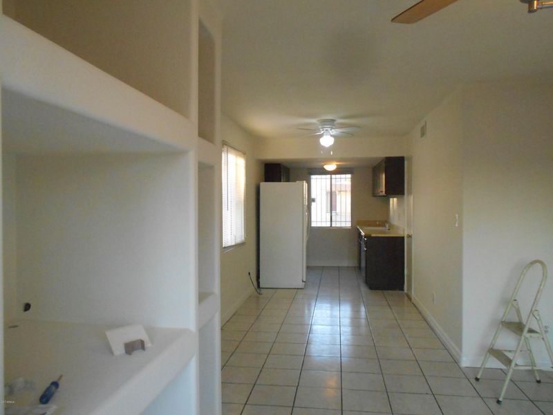 8221 N 33rd Ln, Phoenix, AZ 85051