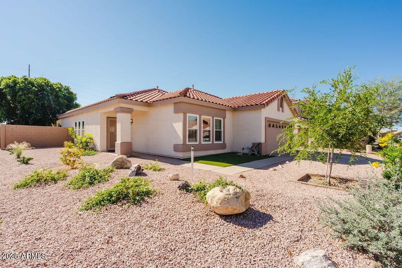 8221 Posada Ave, Mesa, AZ 85212