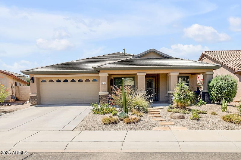 8222 Jenna Ln, Laveen, AZ 85339