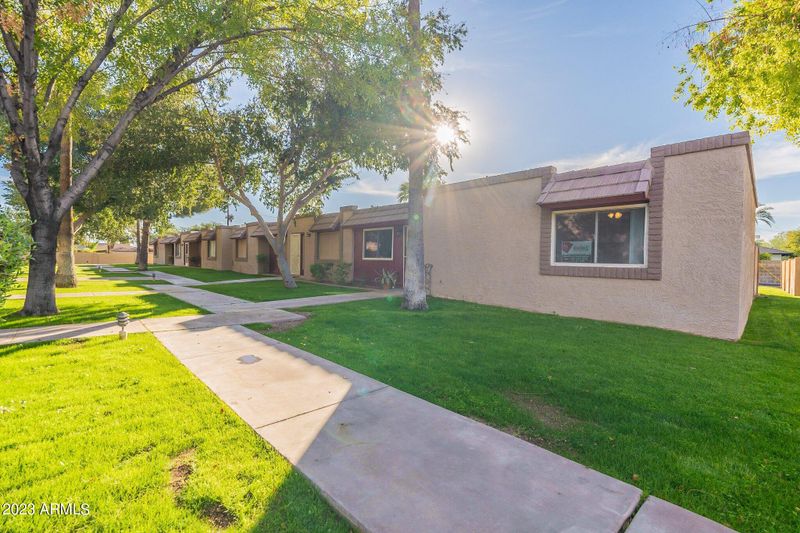 8223 E Thomas Rd, Scottsdale, AZ 85251