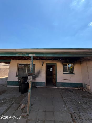8223 Clarendon Ave, Phoenix, AZ 85033