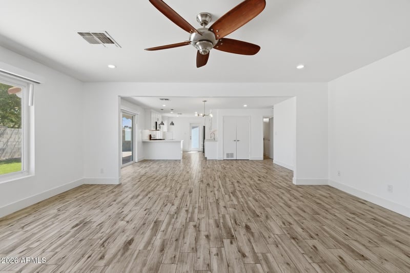 8224 Devonshire Ave, Scottsdale, AZ 85251