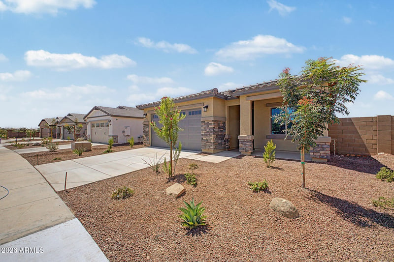 8224 174th Ln, Waddell, AZ 85355