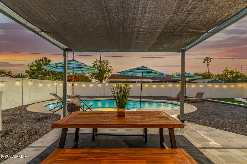 8225 Crestwood Way, Scottsdale, AZ 85250