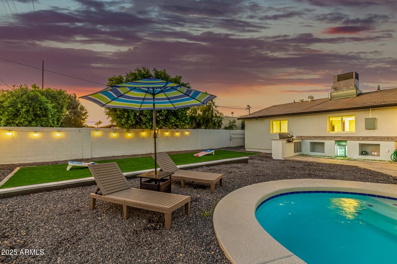 8225 Crestwood Way, Scottsdale, AZ 85250