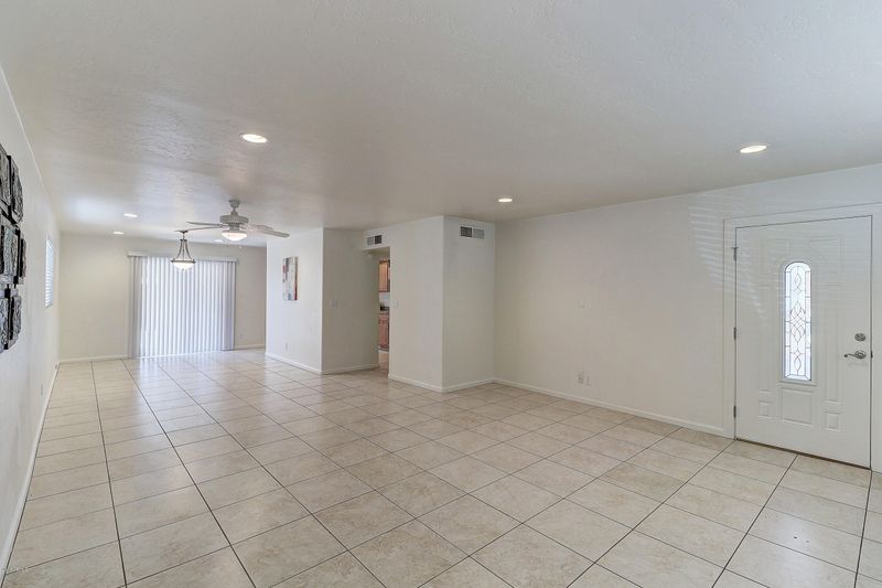 8225 E Indianola Ave, Scottsdale, AZ 85251