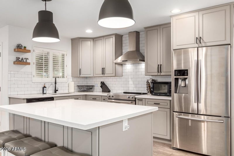 8225 E Minnezona Ave, Scottsdale, AZ 85251
