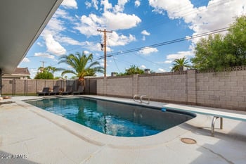 8225 Minnezona Ave, Scottsdale, AZ 85251