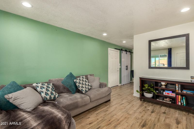 8227 S 25th Pl, Phoenix, AZ 85042