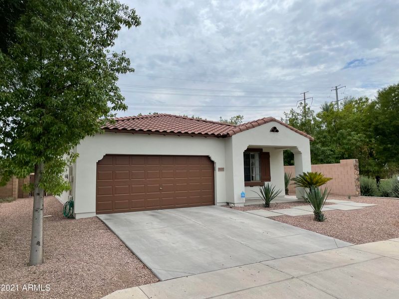 8227 W Forest Grove Ave, Phoenix, AZ 85043