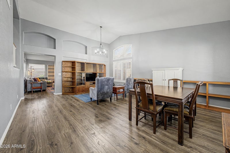 8227 W Harmony Ln, Peoria, AZ 85382