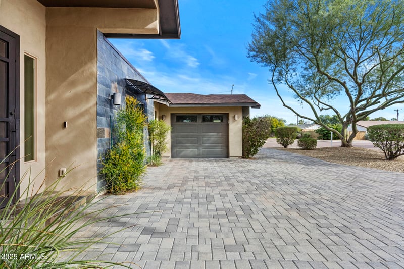 8228 E Monte Vista Rd, Scottsdale, AZ 85257