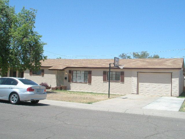 8228 N 30th Dr, Phoenix, AZ 85051