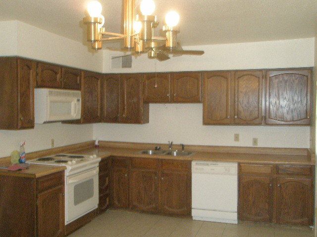 8228 N 30th Dr, Phoenix, AZ 85051