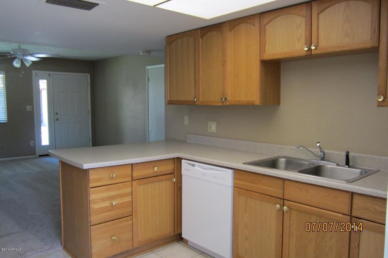 8229 E Thomas Rd, Scottsdale, AZ 85251