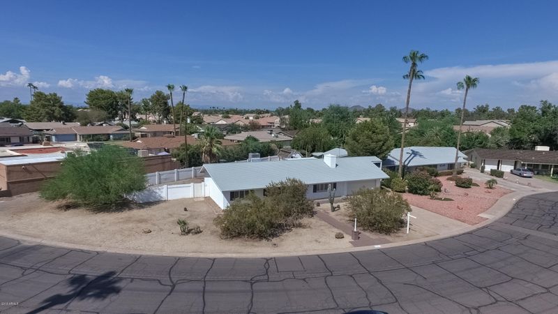 8229 N 57th Dr, Glendale, AZ 85302
