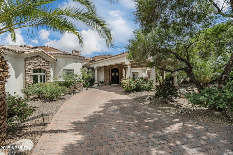 8229 Ridgeview Dr, Paradise Valley, AZ 85253