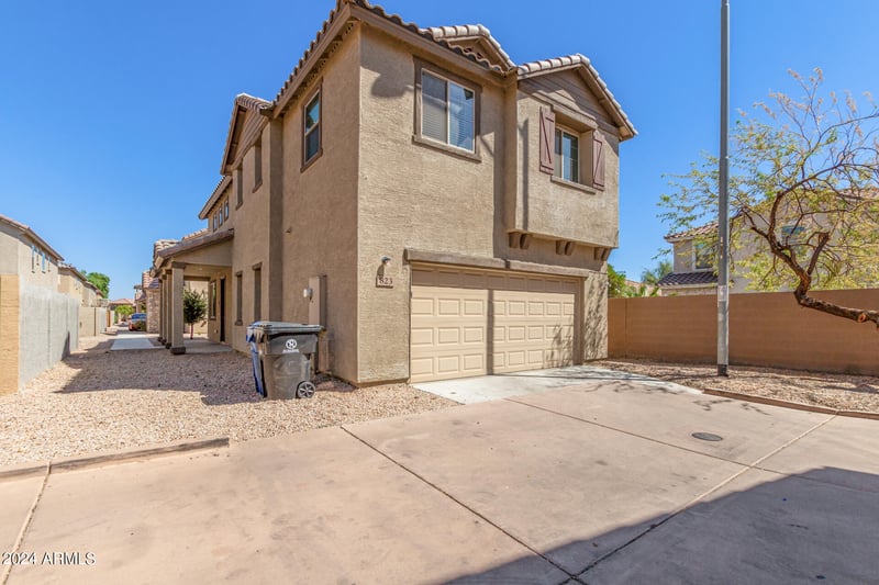 823 Agua Fria Ln, Avondale, AZ 85323