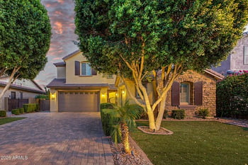 823 E Horseshoe Pl, Chandler, AZ 85249