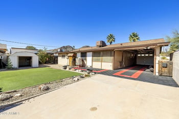 823 Ironwood Dr, Phoenix, AZ 85020