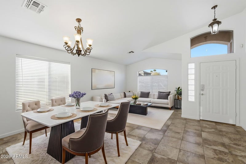 823 Mountain View Rd, San Tan Valley, AZ 85143