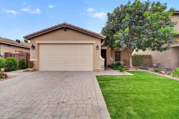 823 Leadwood Ave, San Tan Valley, AZ 85140