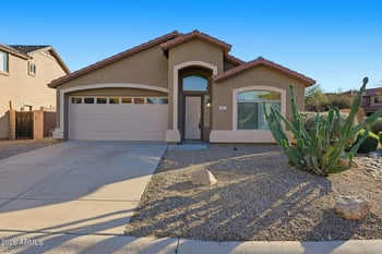 823 Mountain View Rd, San Tan Valley, AZ 85143